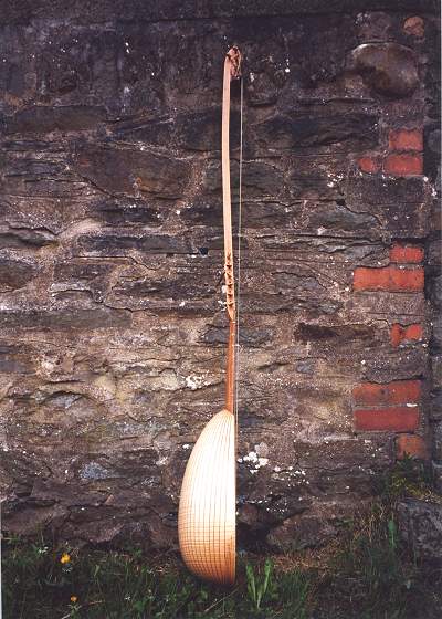Side view of archlute after Tieffenbrucker by Chris Allen and Sabina Kormylo